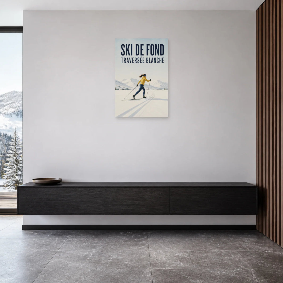 Affiche Ski de fond – Traversée blanche dans une entrée ou un couloir - Art Virtuoso
