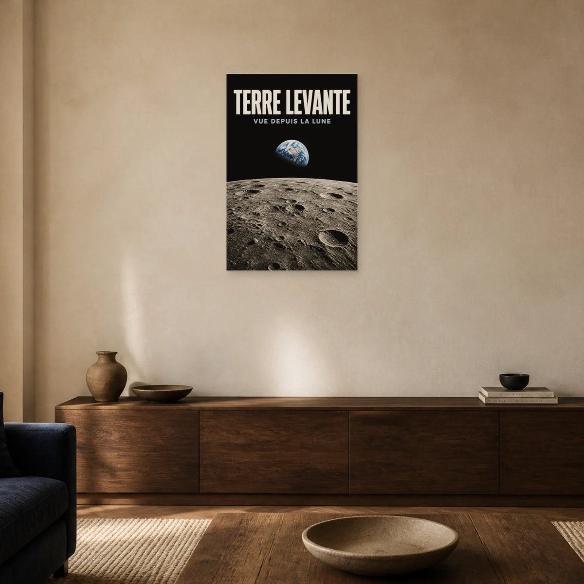 Affiche Terre Levante – Vue depuis la Lune dans un salon - Art Virtuoso
