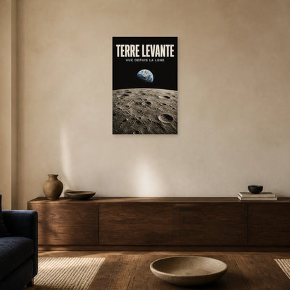Affiche Terre Levante – Vue depuis la Lune dans un salon - Art Virtuoso