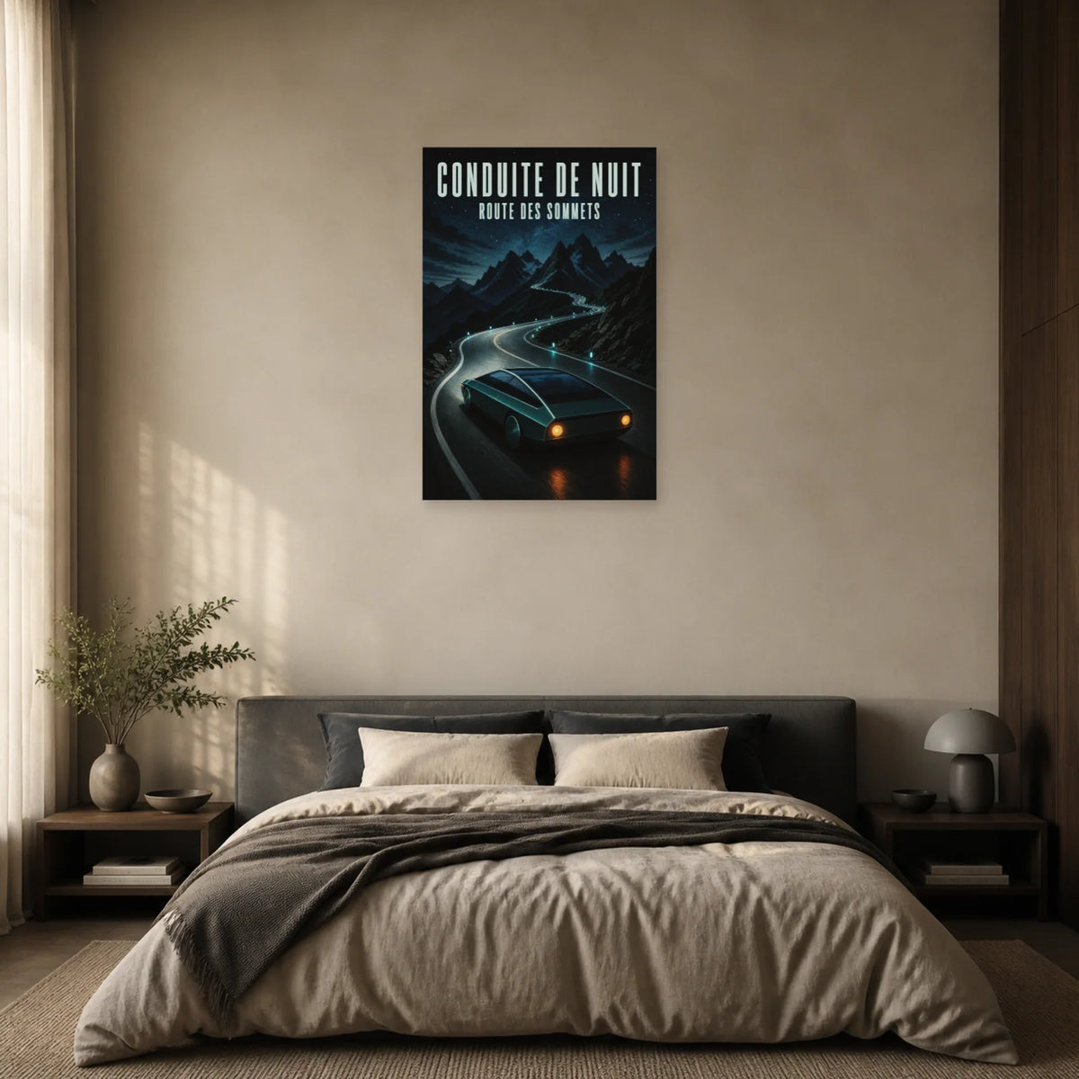 Affiche Voiture de nuit – Route des sommets dans une chambre - Art Virtuoso