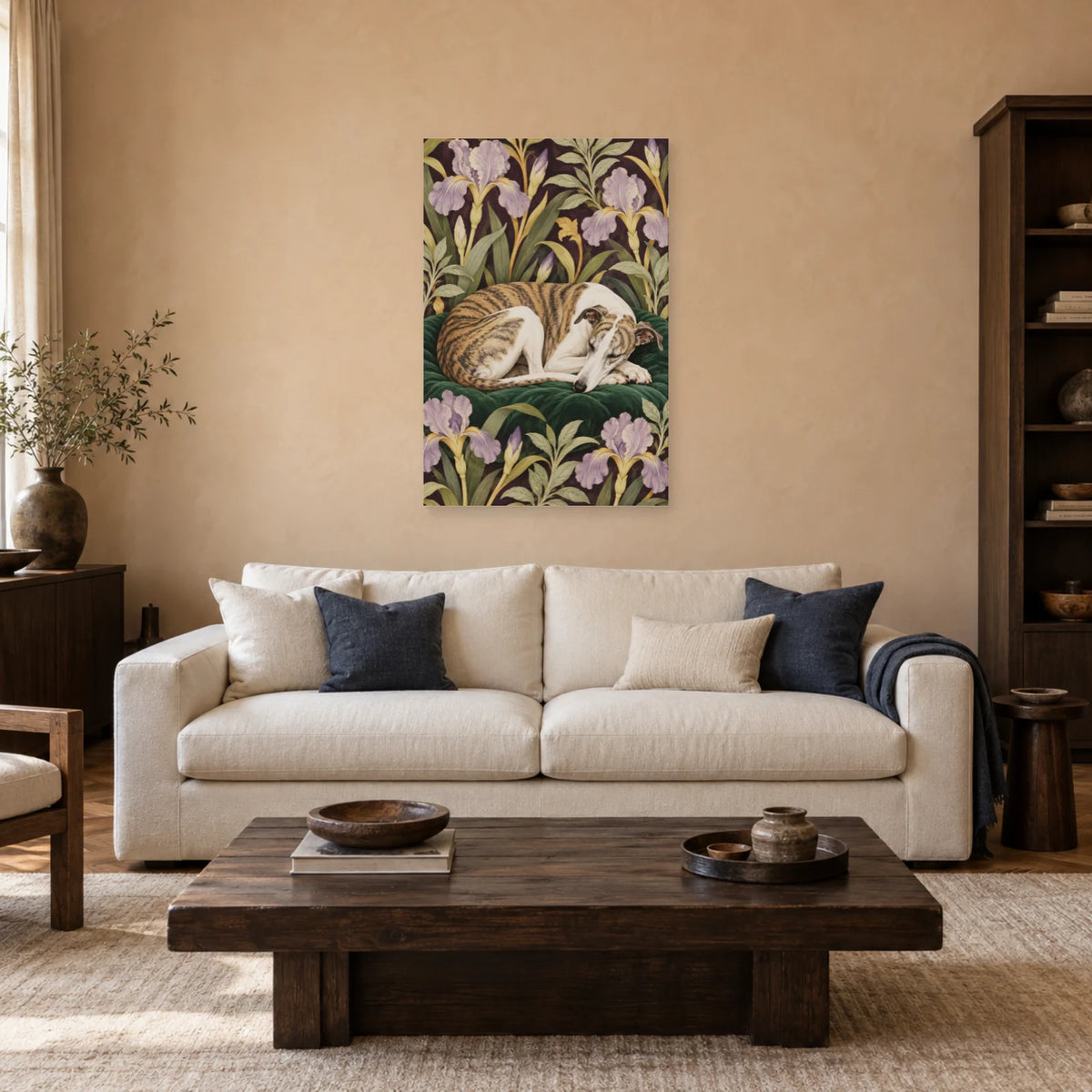 Affiche Whippet - Repos au jardin dans un salon - Art Virtuoso