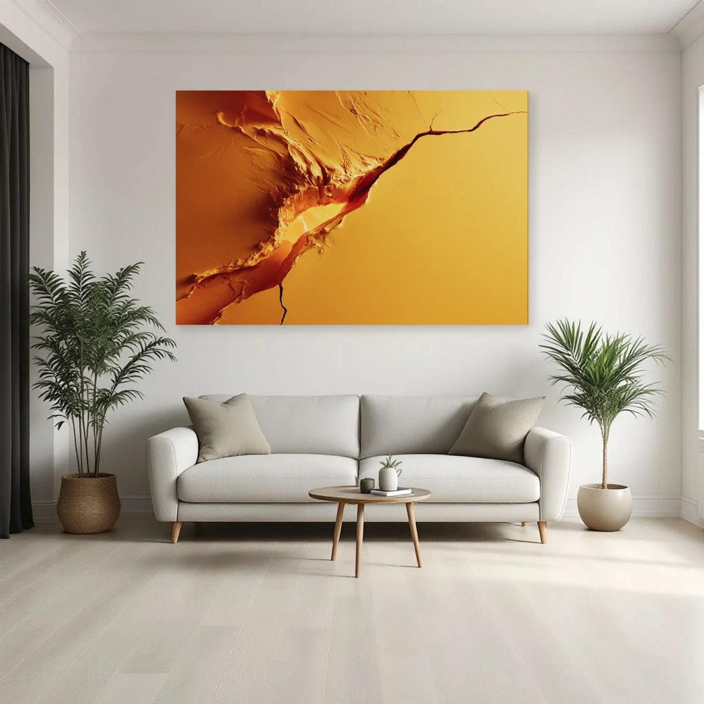 Tableau jaune fissuré au-dessus d'un canapé dans un salon contemporain Art Virtuoso