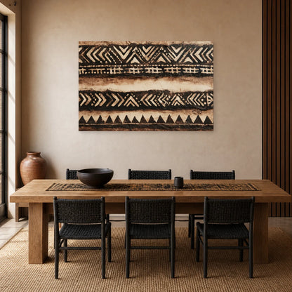 Tableau Africain Bogolan Moderne dans une salle à manger - Art Virtuoso