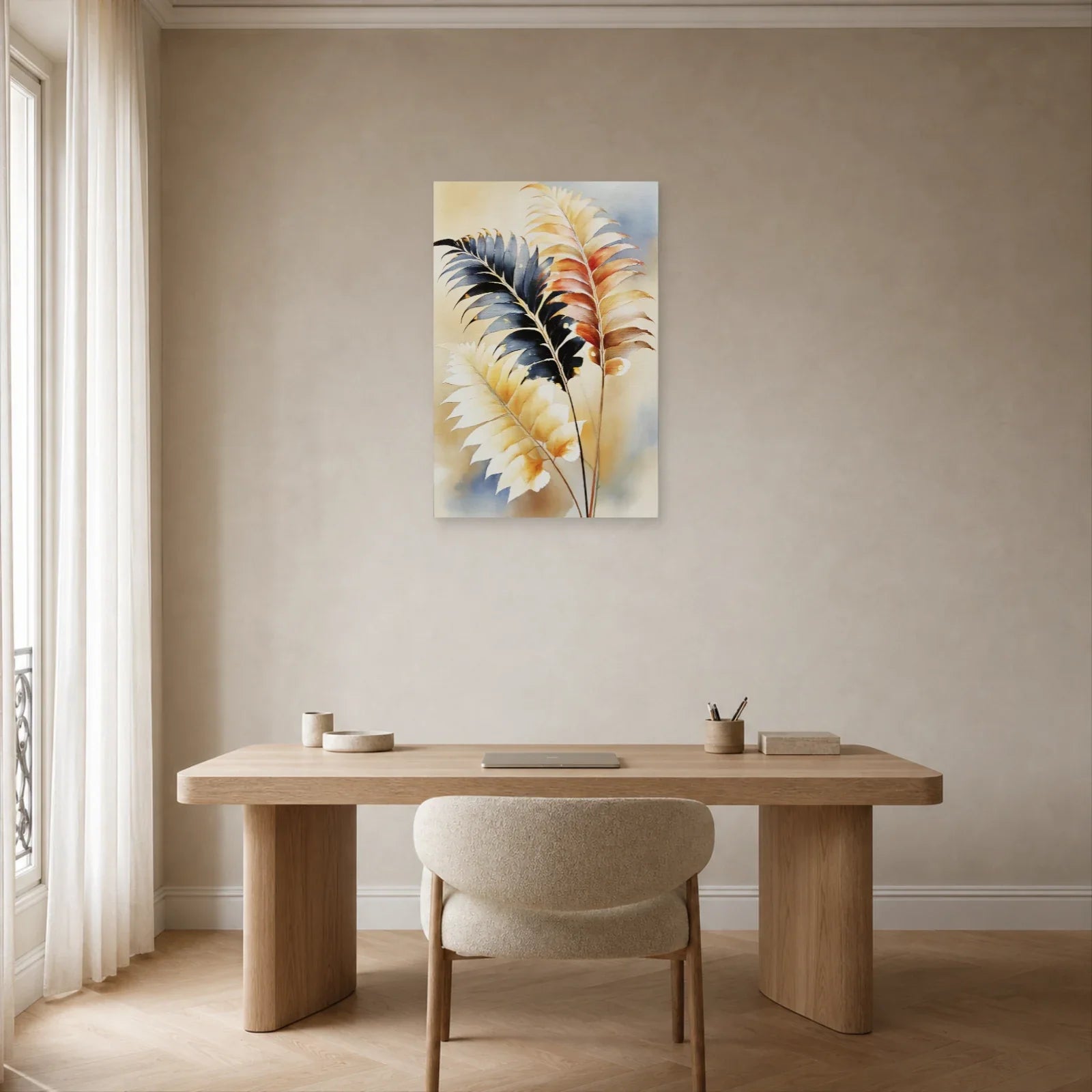 Tableau de Feuillage Tropical Beige et Marron - Frondes Nocturnes présenté dans un bureau avec mobilier sombre