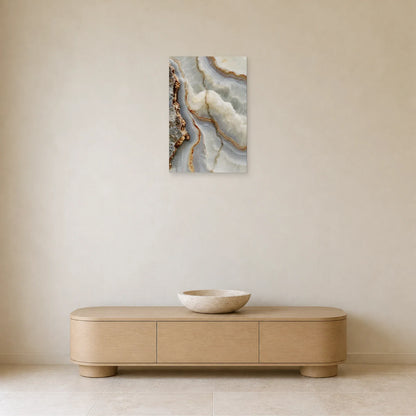 Tableau beige effet pierre mis en scène dans une entrée