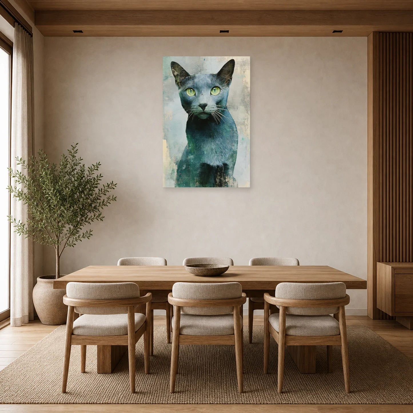 Tableau Chat Bleu Russe - Regard Émeraude dans une salle à manger - Art Virtuoso