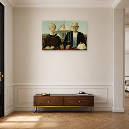 Tableau American Gothic revisité présenté dans une entrée en bois