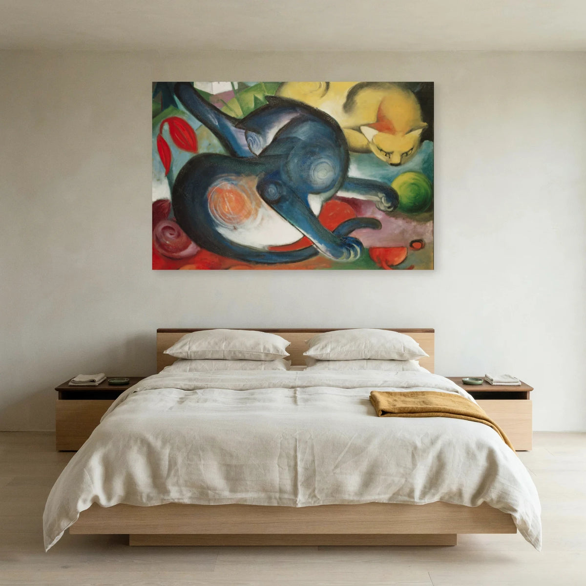Tableau Deux Chats, bleu et jaune – Franz Marc dans une chambre - Art Virtuoso