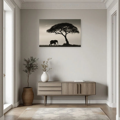 Tableau Éléphant Savane Noir et Blanc dans une entrée ou un couloir - Art Virtuoso