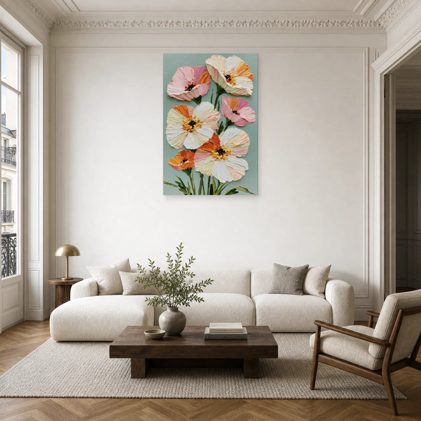 Tableau Floral Impasto Fond Clair - Petales en Relief dans un salon - Art Virtuoso