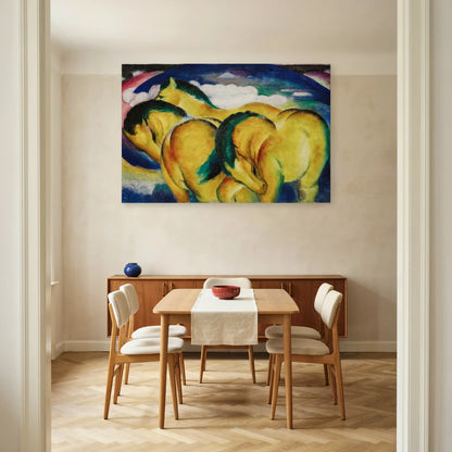 Tableau Les Petits Chevaux jaunes – Franz Marc dans une salle à manger - Art Virtuoso