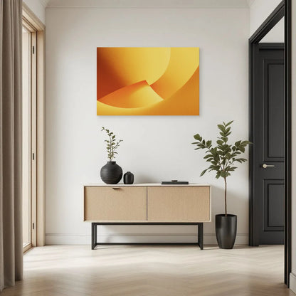 Tableau rétro moutarde au-dessus d'un meuble bas dans une entrée Art Virtuoso