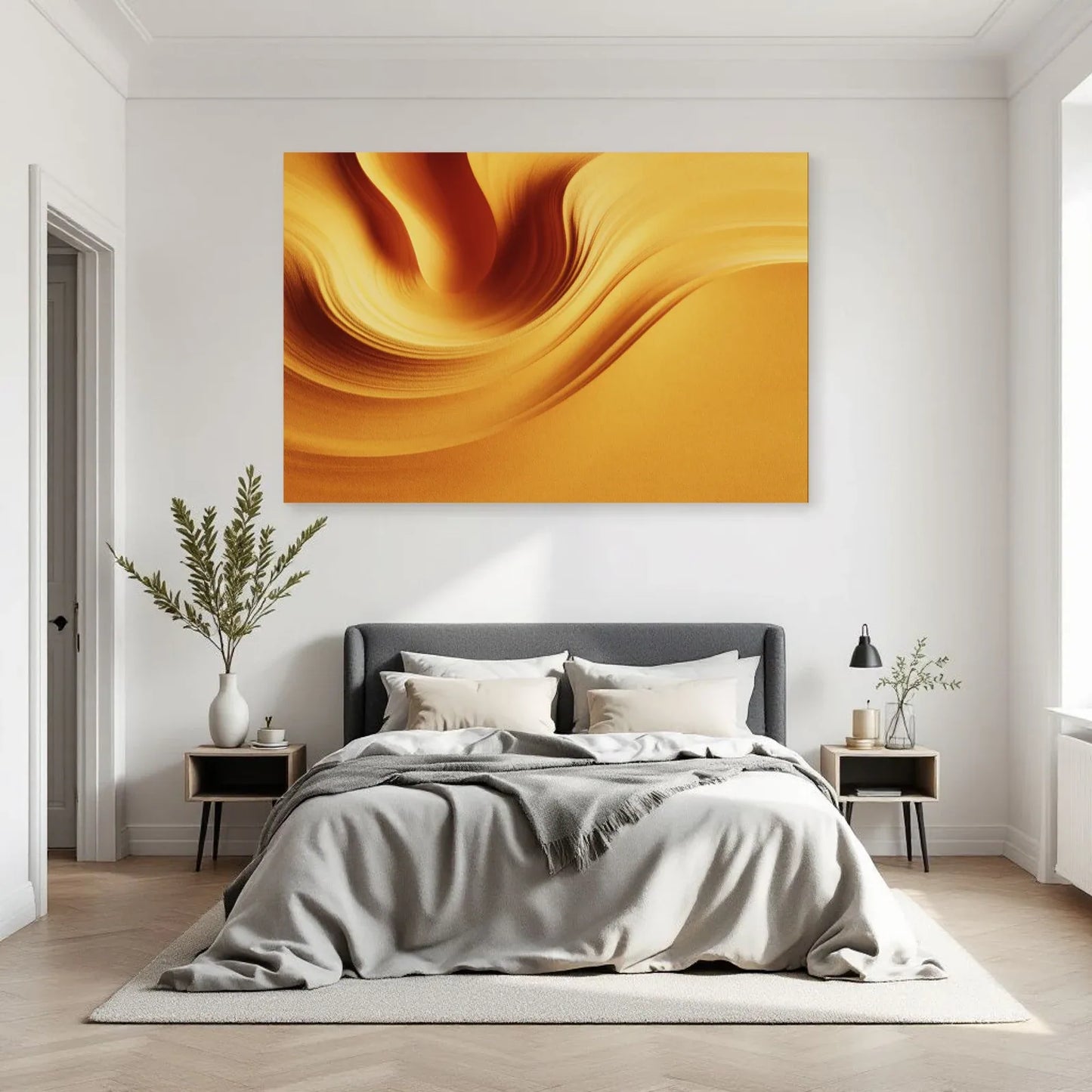 Tableau horizontal safran et ocre au-dessus d'un lit écru Art Virtuoso