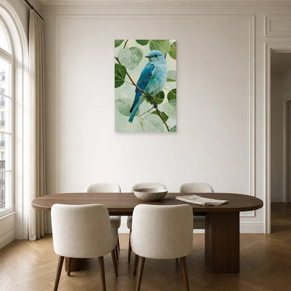 Tableau oiseau bleu sur branche avec feuillage vert pale dans une salle a manger lumineuse