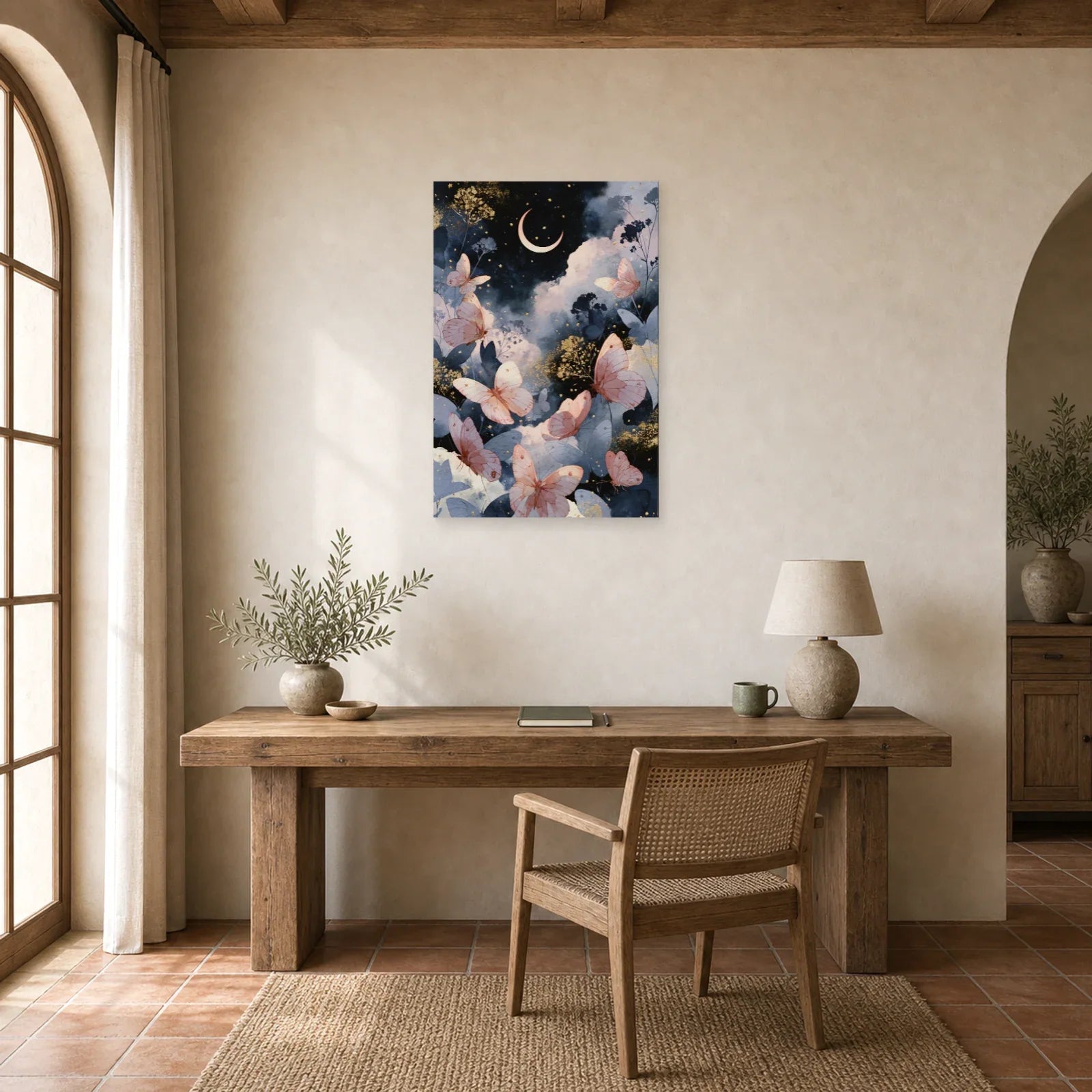 Tableau papillons roses sous la lune avec nuages bleus dans un bureau élégant