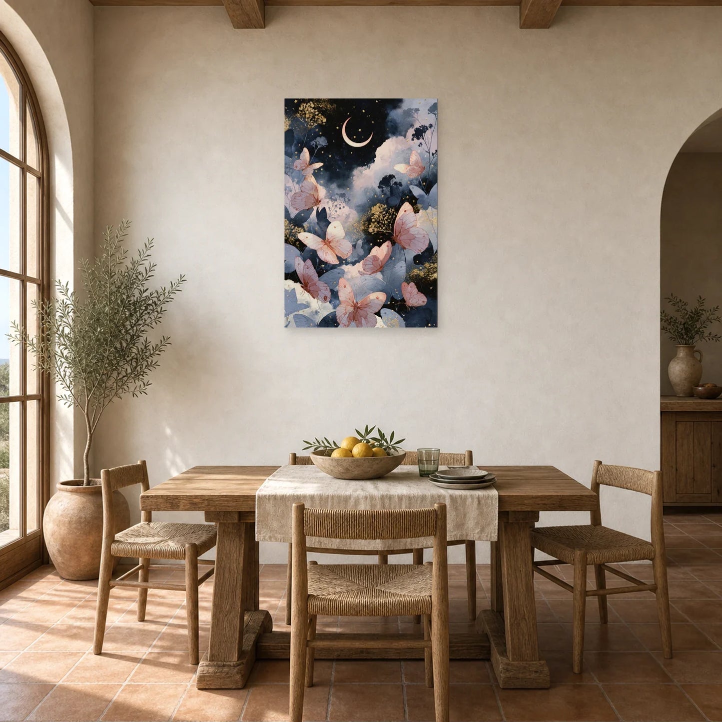 Tableau papillons roses sous la lune avec nuages bleus dans une salle à manger lumineuse