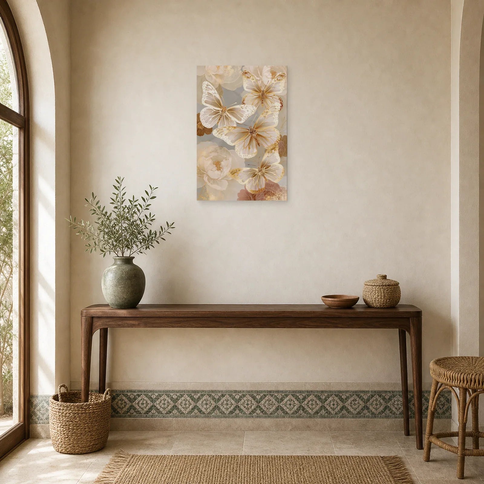 Tableau papillons blancs effet papier découpé avec fleurs dans une entrée ou un couloir décoré