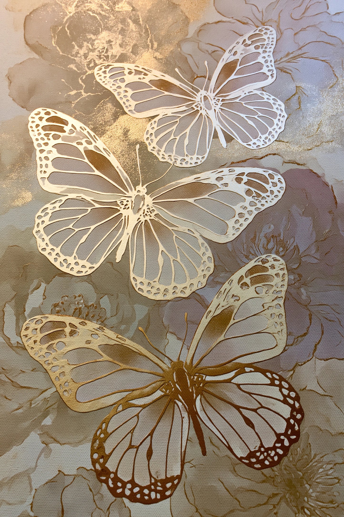 Tableau papillons blancs et dorés effet papier découpé - format XL