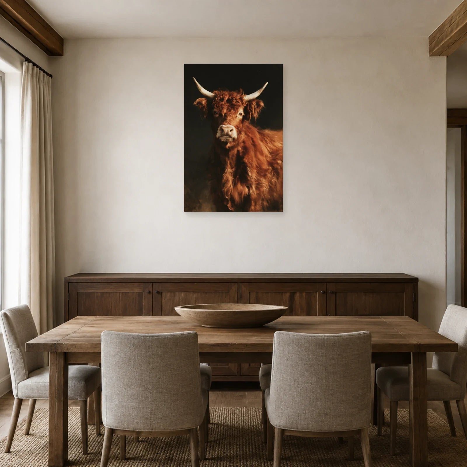Tableau Portrait Vache Salers présenté dans une salle à manger - Art Virtuoso