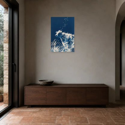 Tableau Vache Cyanotype présenté dans une entrée - Art Virtuoso