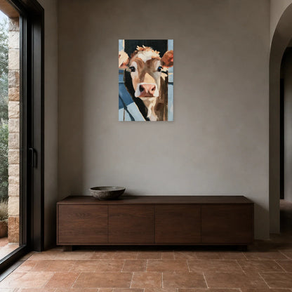 Tableau Vache à la Porte de l’Étable présenté dans une entrée - Art Virtuoso