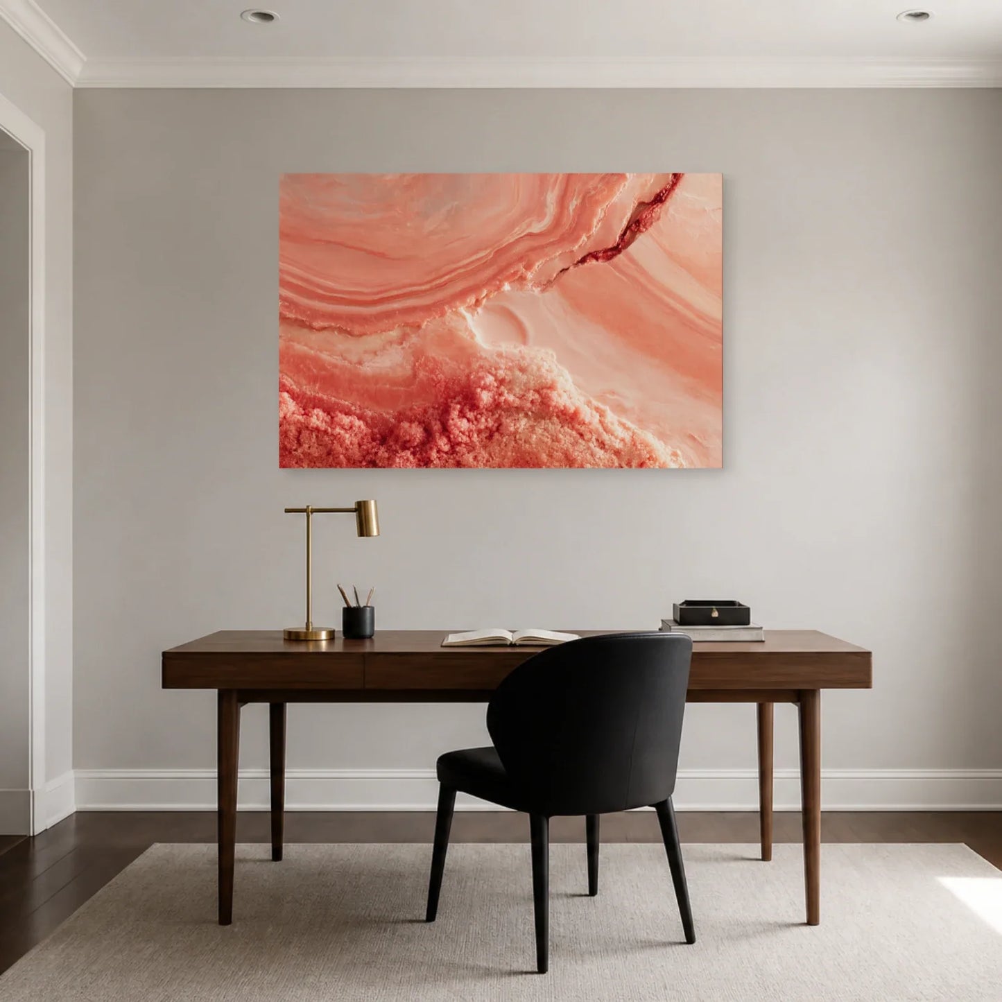 Tableau Vieux Rose Minéral présenté dans un bureau - Art Virtuoso